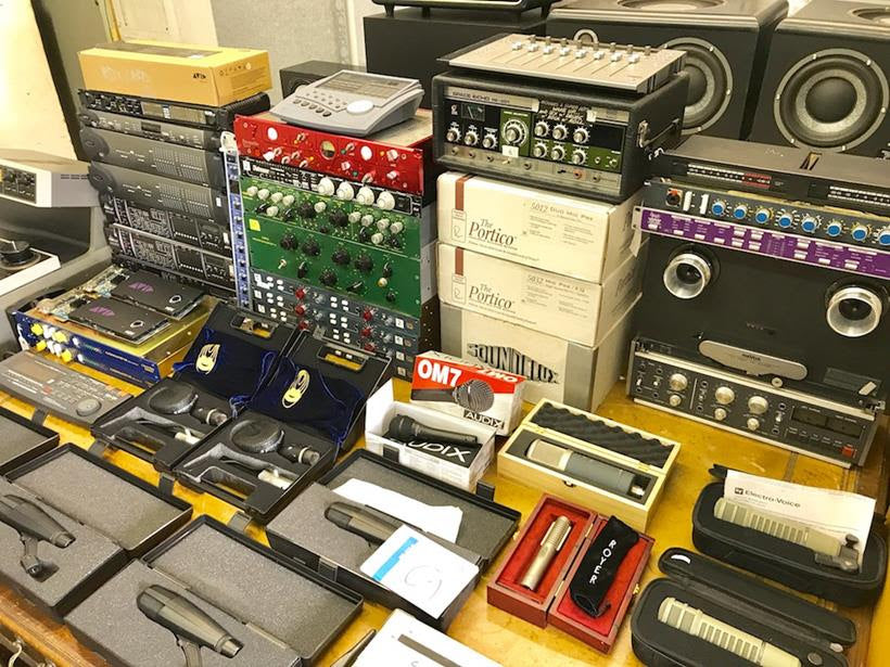 Used PRO AV Equipments